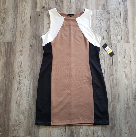 Kiara Dresses & Skirts - NWT Kiara Womans Dress